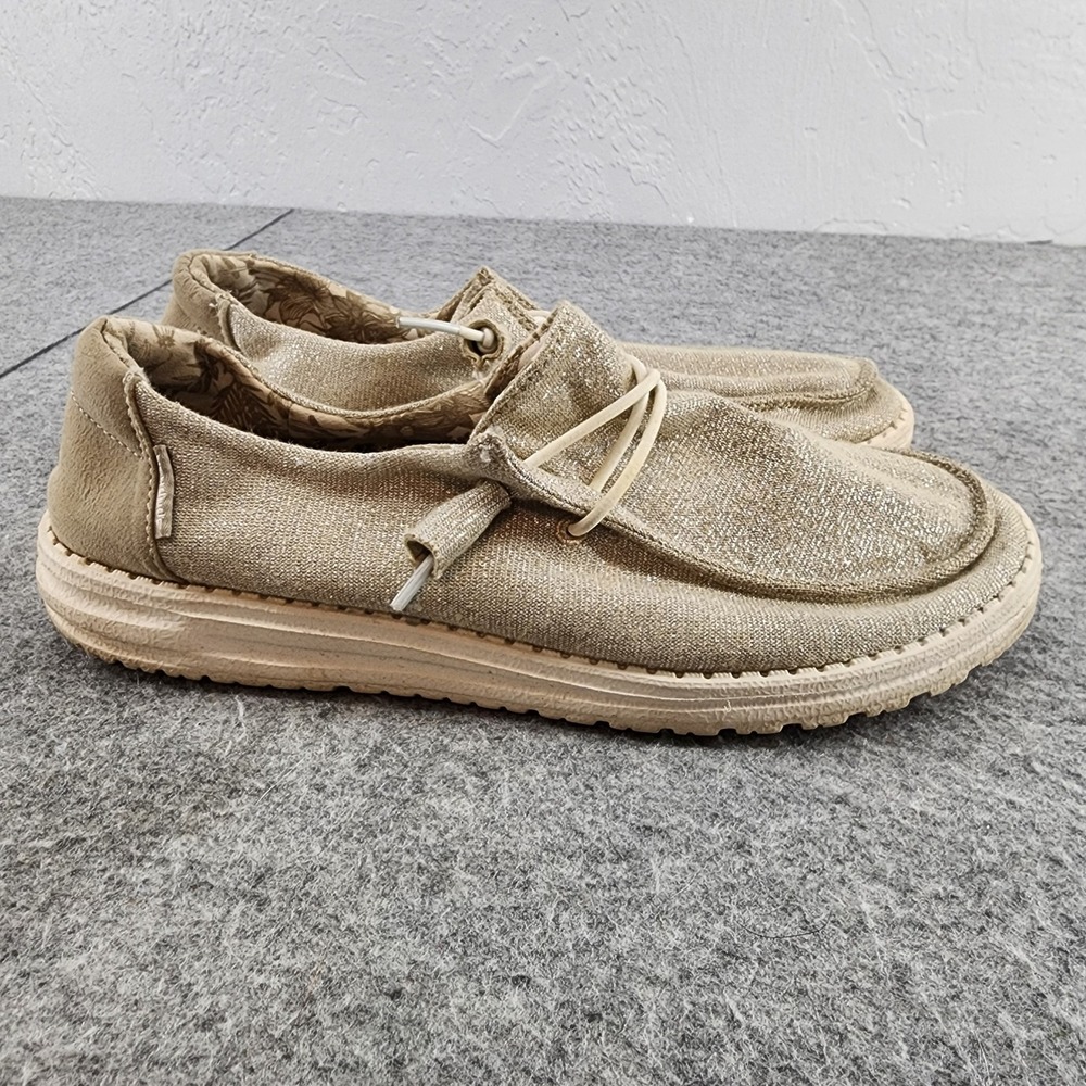 Hey Dude Wendy Stretch Sparkling Beige Shoes Women 8 Gold Shimmer Slip On Loafer